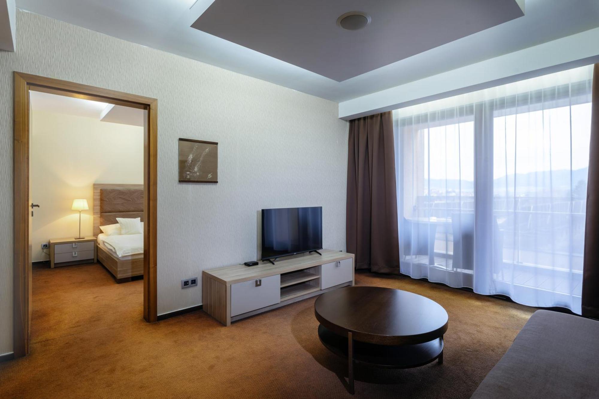 Wellness Hotel Diplomat Rajecké Teplice Exteriör bild