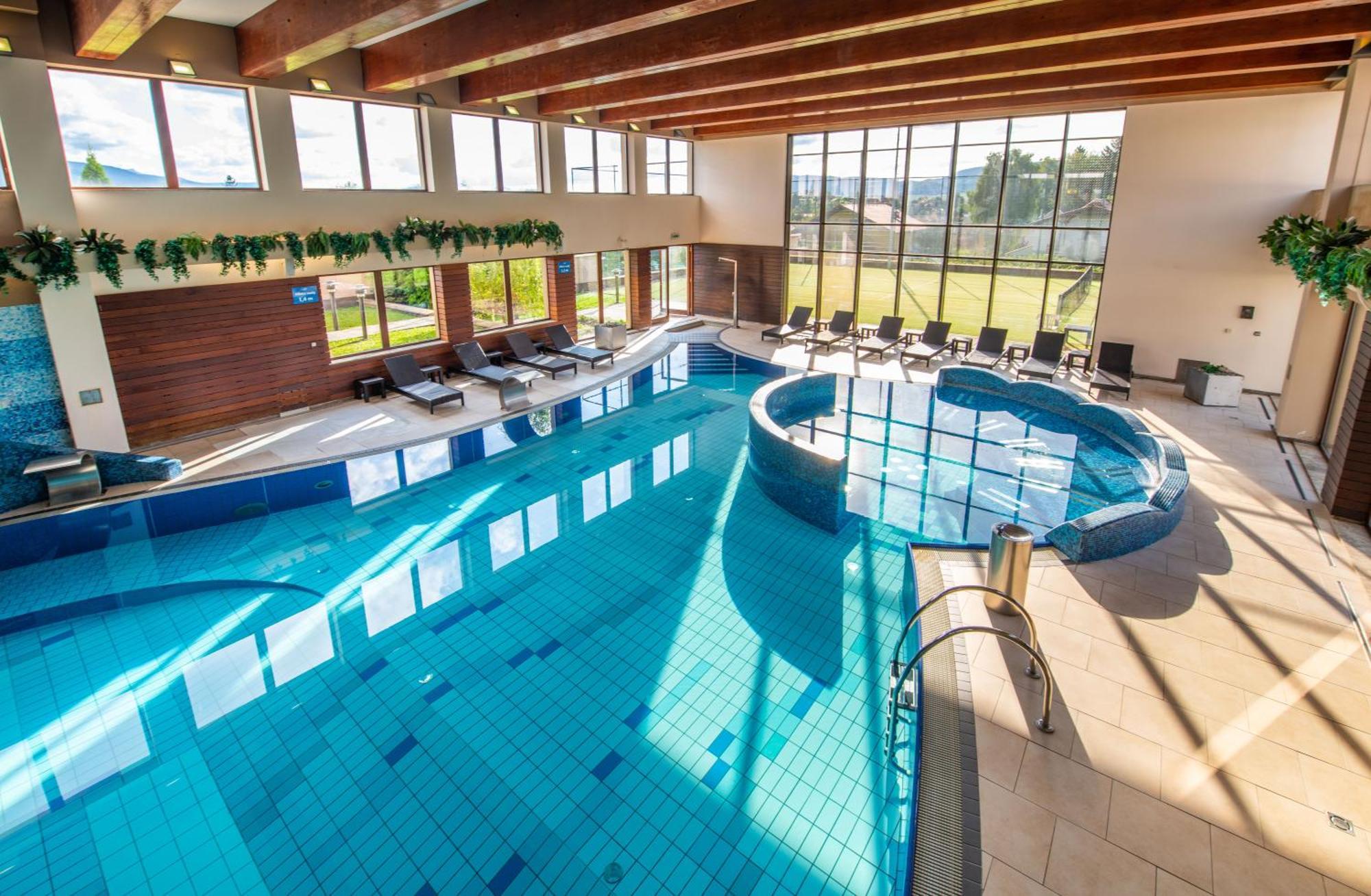 Wellness Hotel Diplomat Rajecké Teplice Exteriör bild