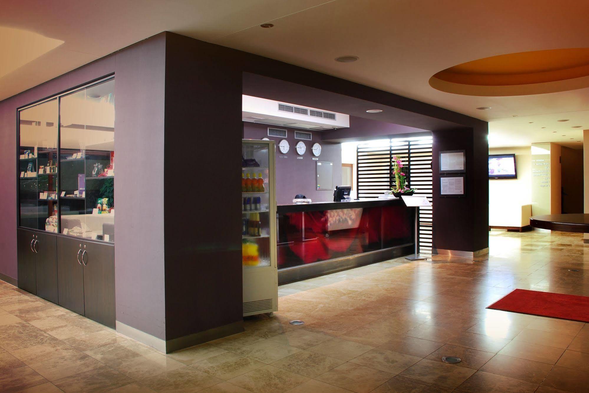 Wellness Hotel Diplomat Rajecké Teplice Exteriör bild