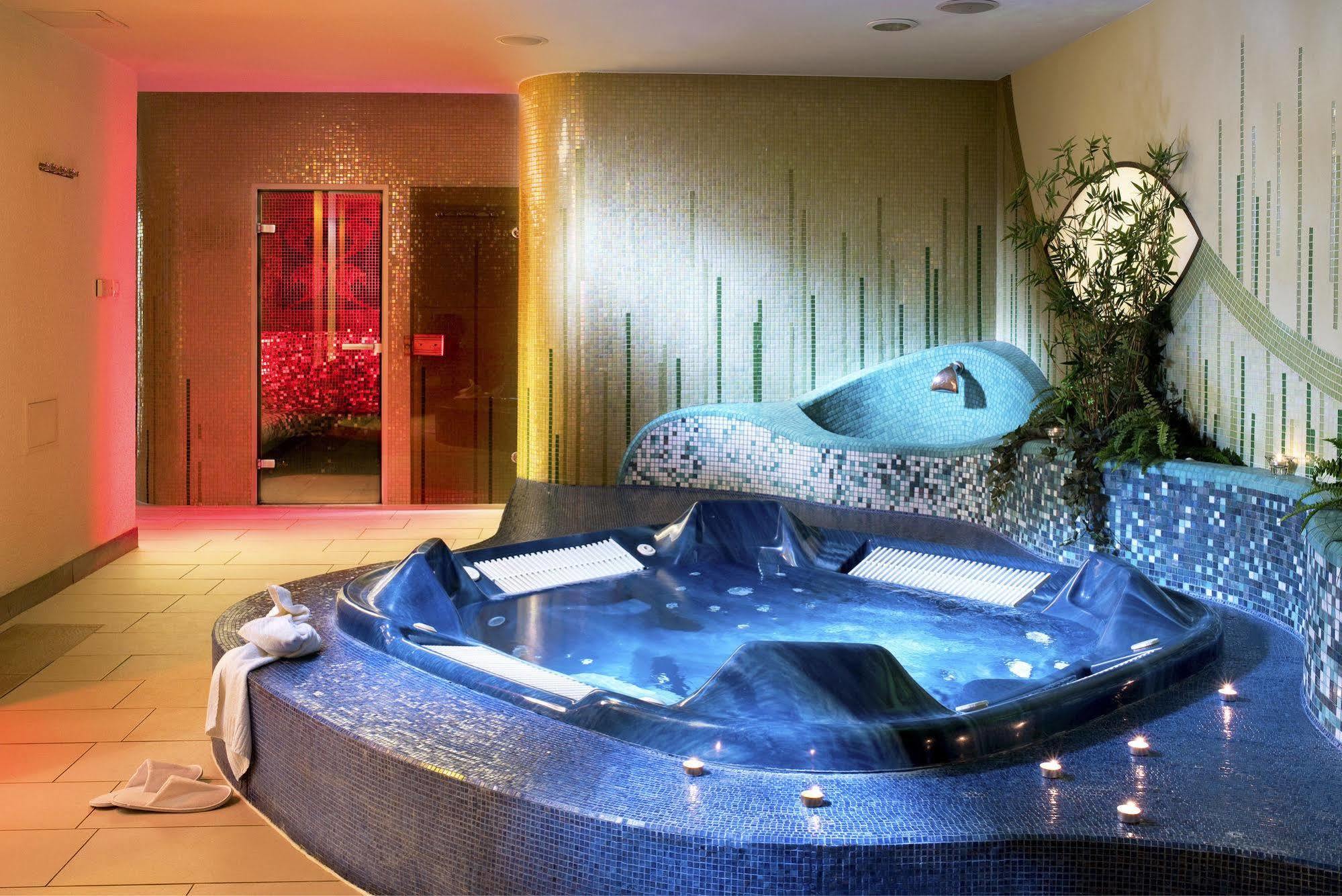 Wellness Hotel Diplomat Rajecké Teplice Exteriör bild