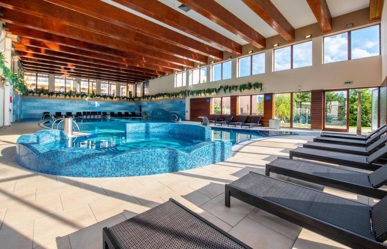Wellness Hotel Diplomat Rajecké Teplice Exteriör bild