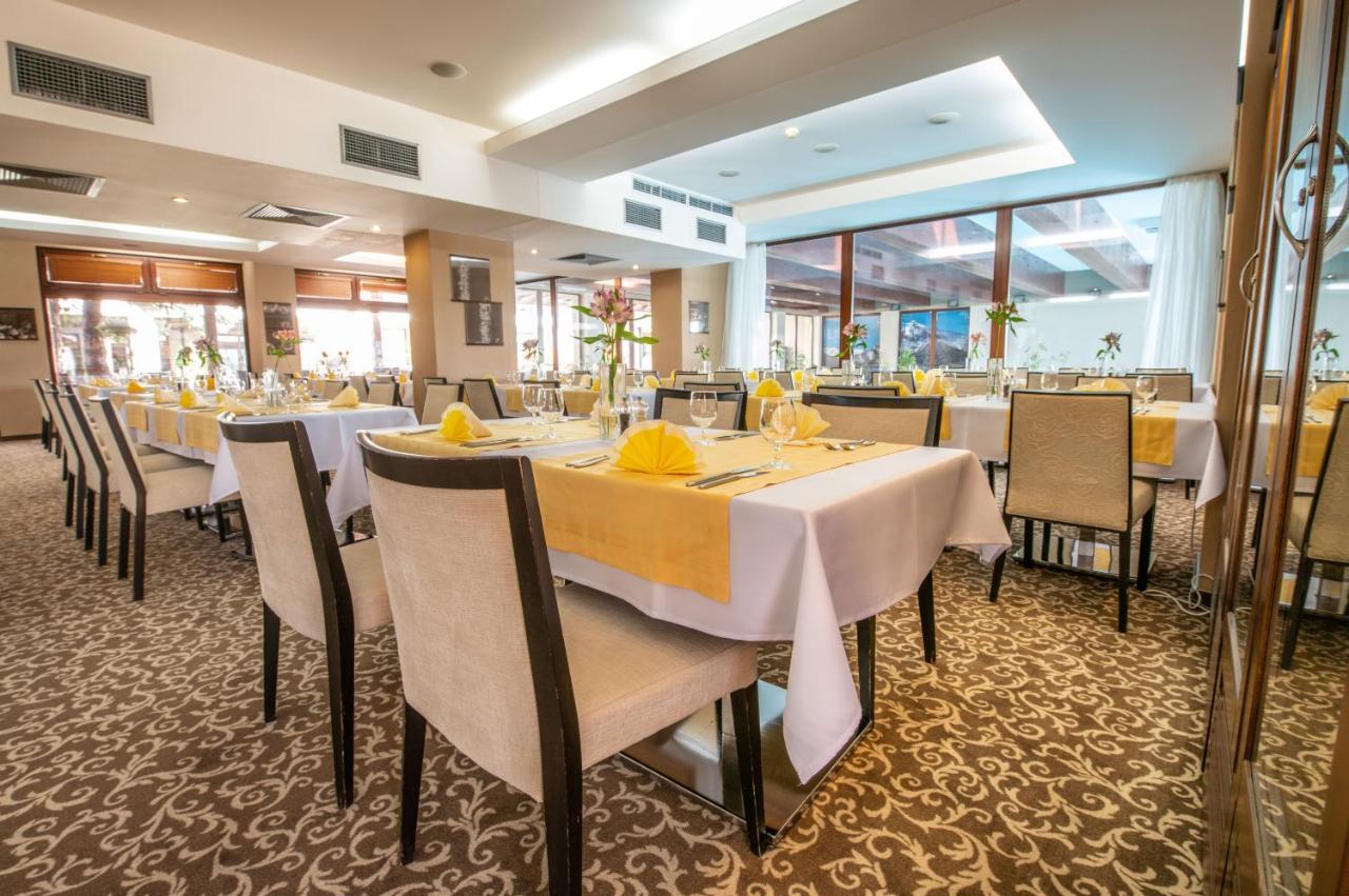 Wellness Hotel Diplomat Rajecké Teplice Exteriör bild
